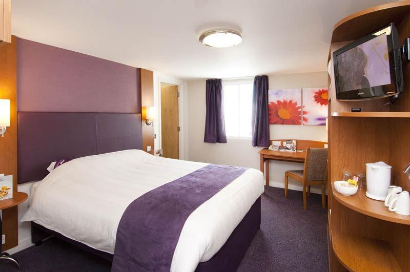 Premier Inn Premier Inn Sandhurst Sandhurst  Kültér fotó